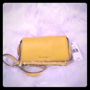 Tignanello slim cellphone x-body in Daisy Yellow.